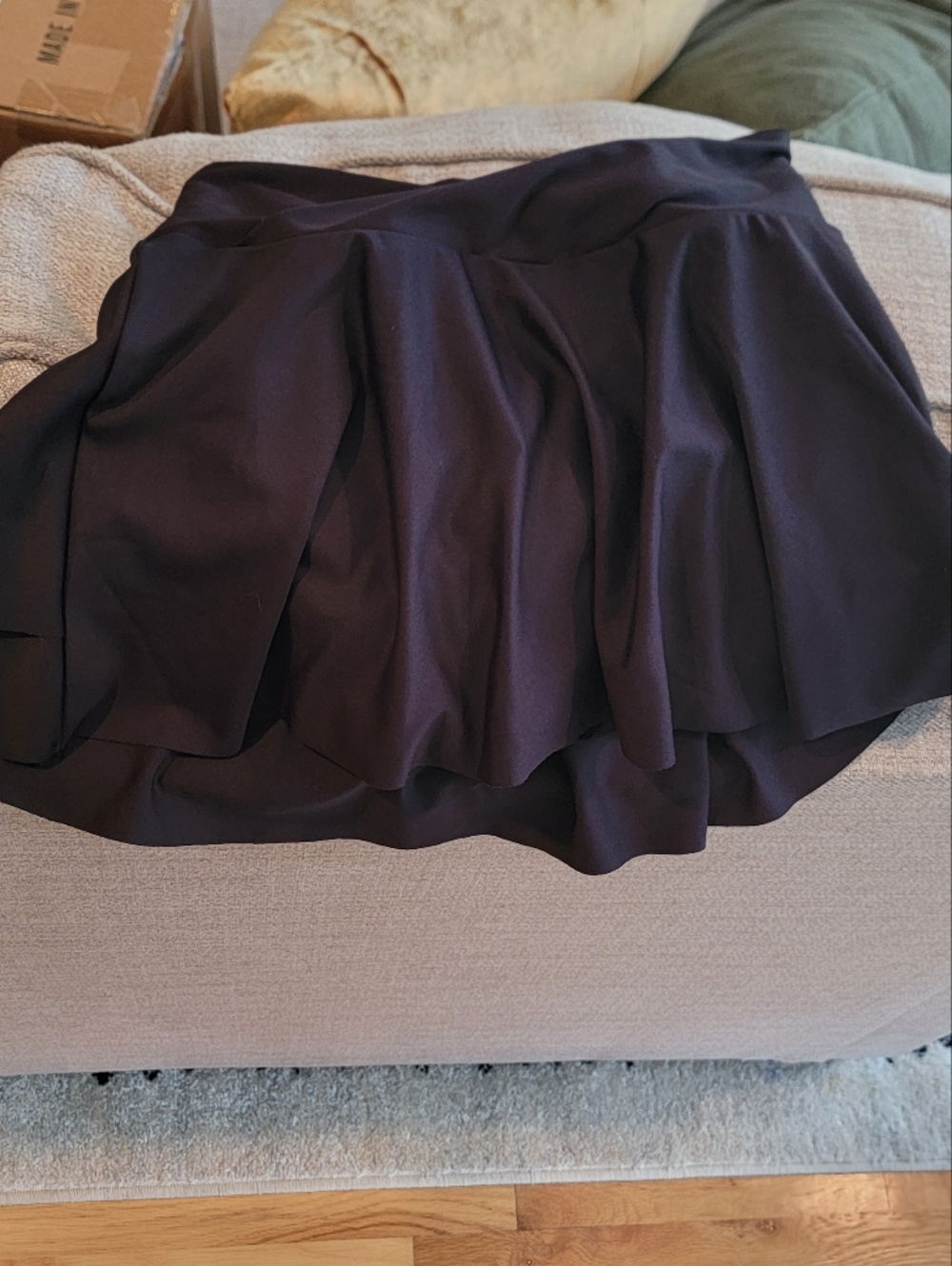 2 Girls Black Pleated Skirt